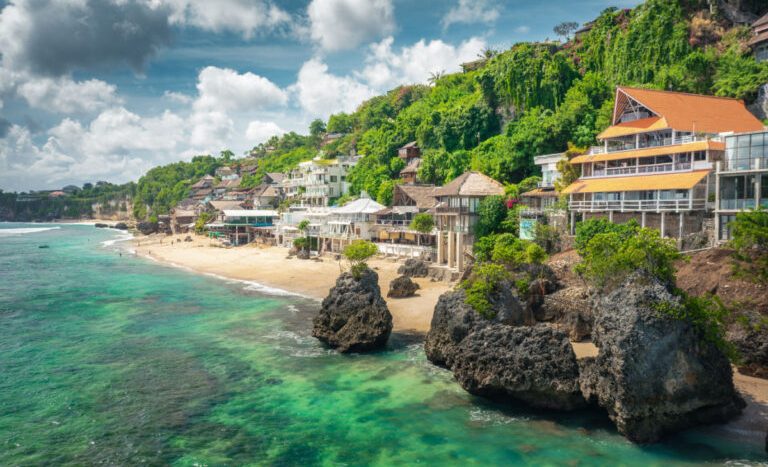 Bali Bingin Beach Demolition